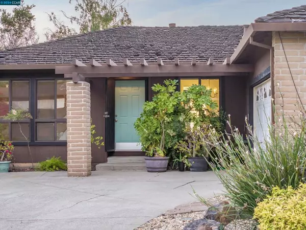 Pinole, CA 94564,2624 Carmelita Way