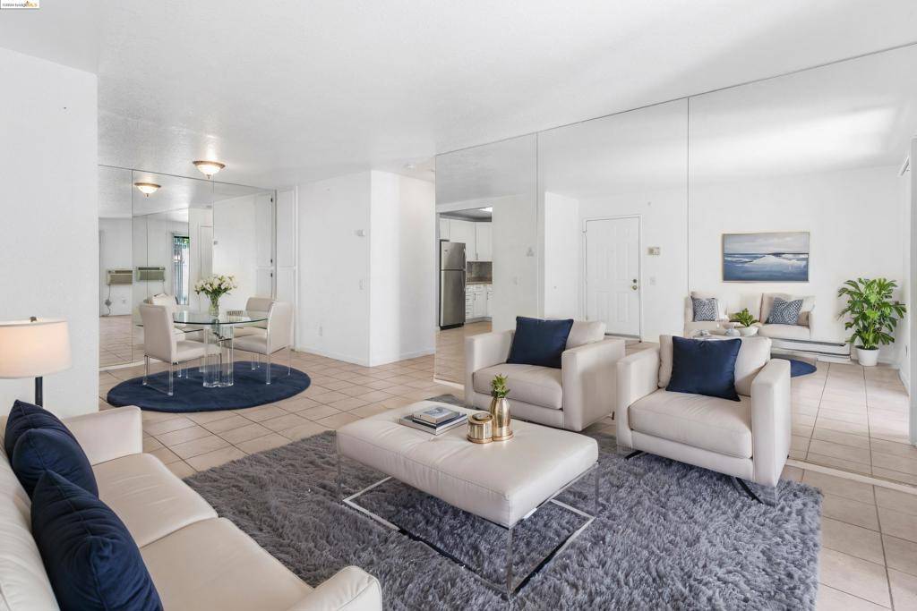 8 Lancaster Cir #118, Bay Point, CA 94565