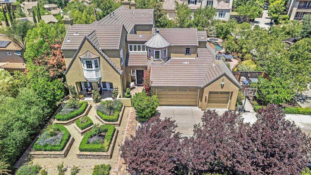 Pleasanton, CA 94566,5743 Dakin Ct