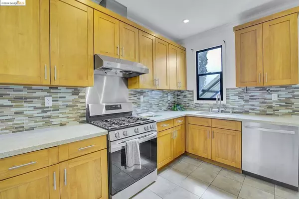 San Francisco, CA 94112,51 Caine Ave