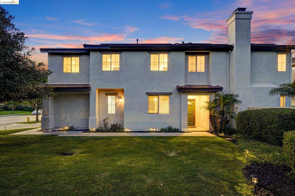 Irvine, CA 92606,60 Colorado