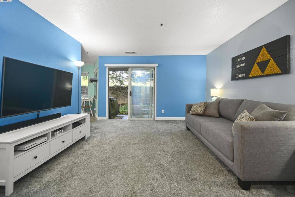 4687 Nicol Cmn #103, Livermore, CA 94550