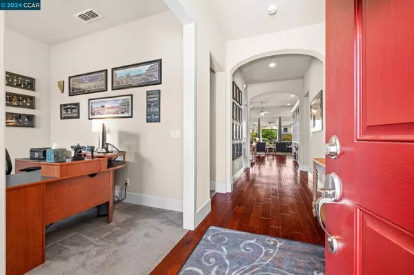 Roseville, CA 95661,209 Summer Breeze Ct