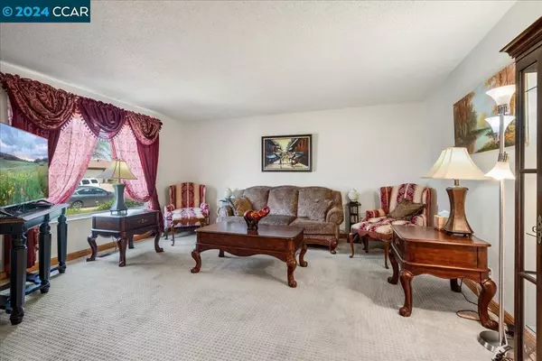 Pittsburg, CA 94564,1364 Ventura Dr