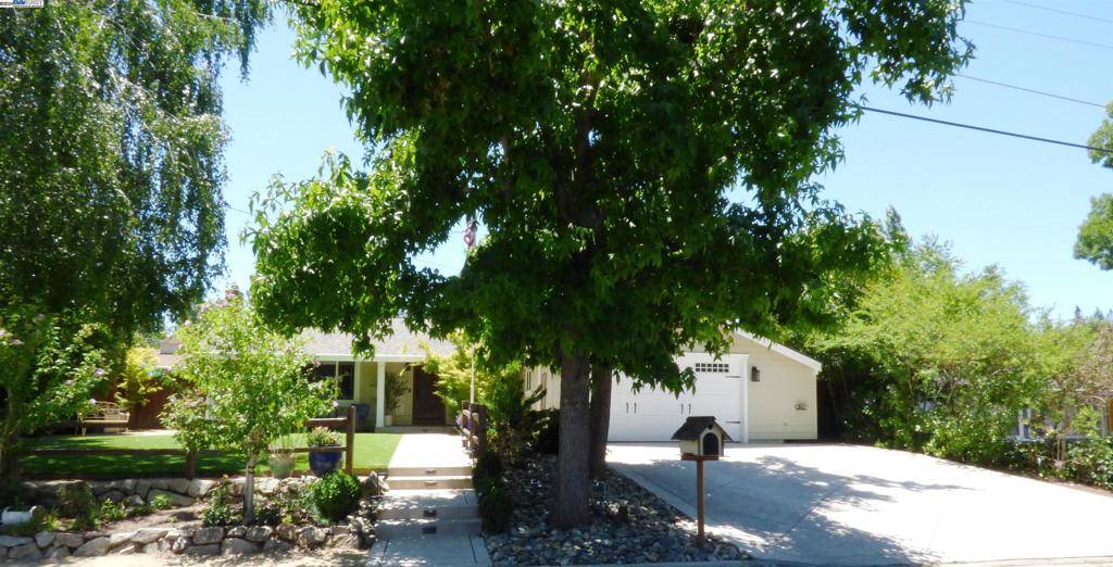 Danville, CA 94526,254 Gil Blas Rd