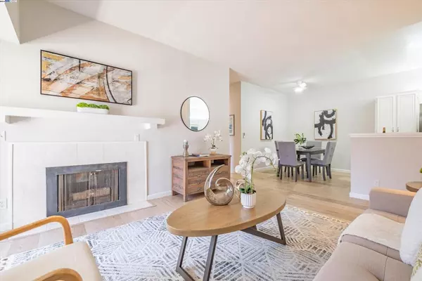 Fremont, CA 94536,3501 Birchwood Ter #212