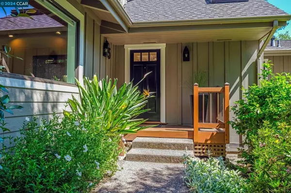 Orinda, CA 94563,5 Cielo Ct