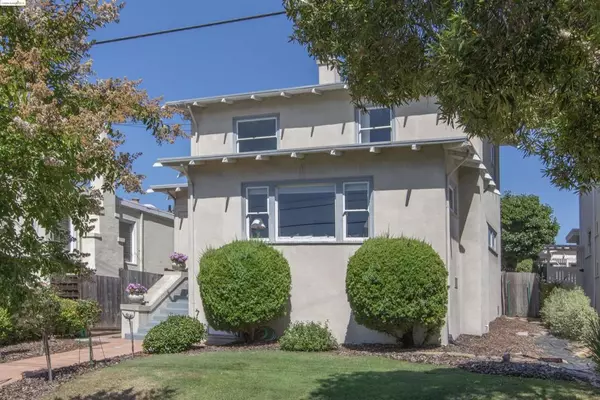 Piedmont, CA 94610,112 Oakmont Avenue