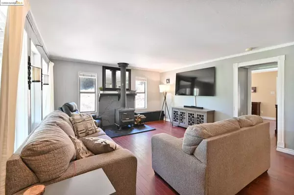 Sutter Creek, CA 95685,15546 Manzanita RD