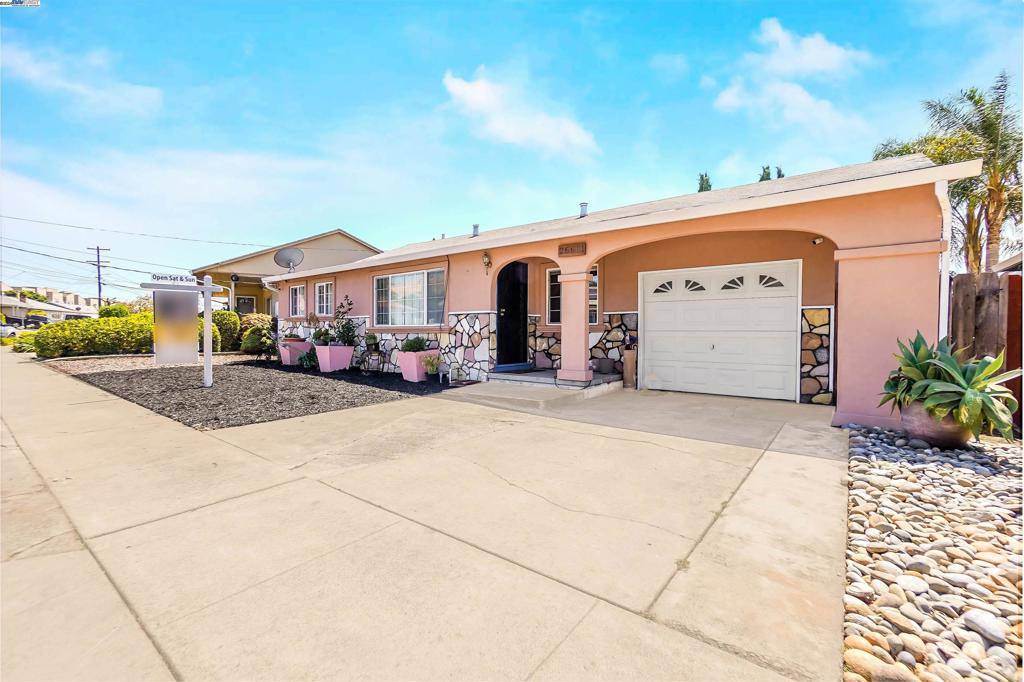 Hayward, CA 94544,26601 Colette St