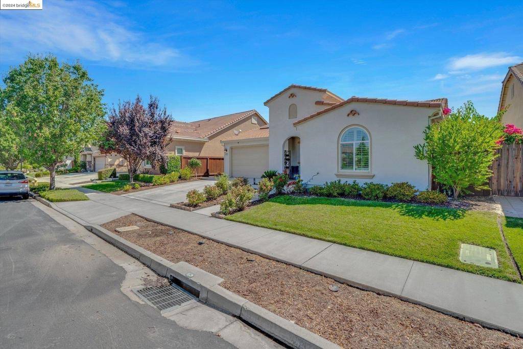 Brentwood, CA 94513,488 Stratford