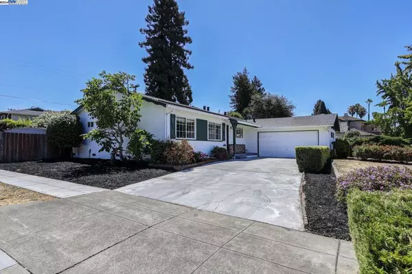 Fremont, CA 94539,41856 Covington Drive