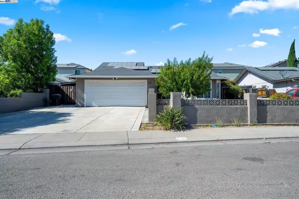 1483 Capitola Circle, Stockton, CA 95206