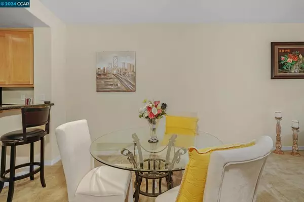 San Pablo, CA 94806,110 Serra Way