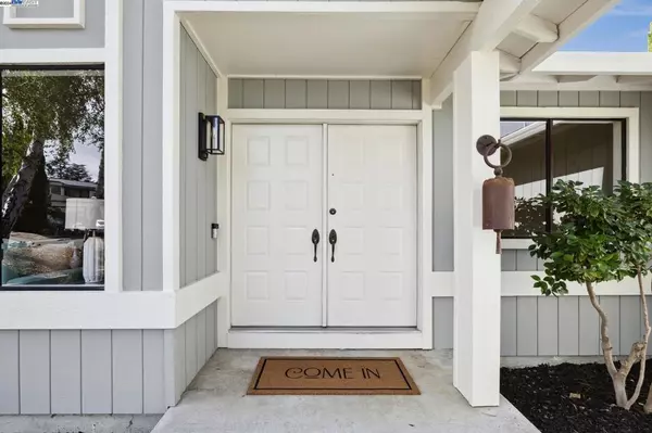 Richmond, CA 94803,308 Ponderosa Ct