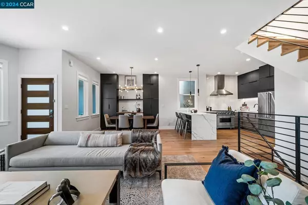 San Francisco, CA 94112,241 Paris St