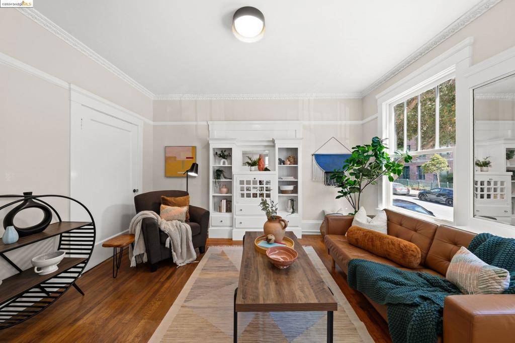 147 Ashbury Street, San Francisco, CA 94117