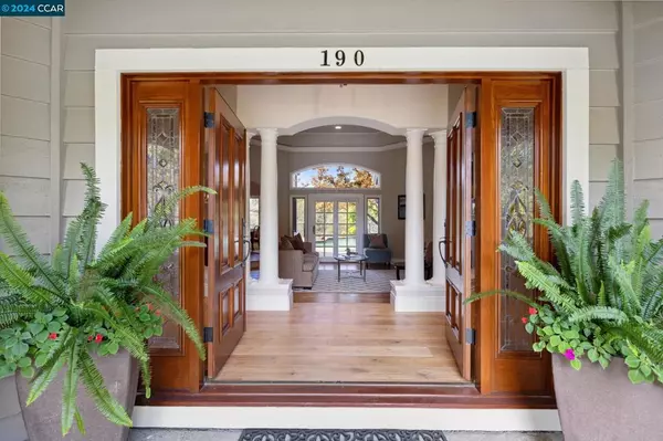 Alamo, CA 94507,190 Oxford Ct