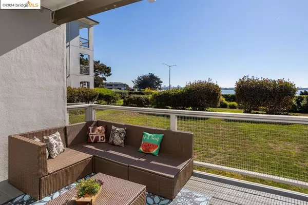 Emeryville, CA 94608,2 Admiral Dr #B174