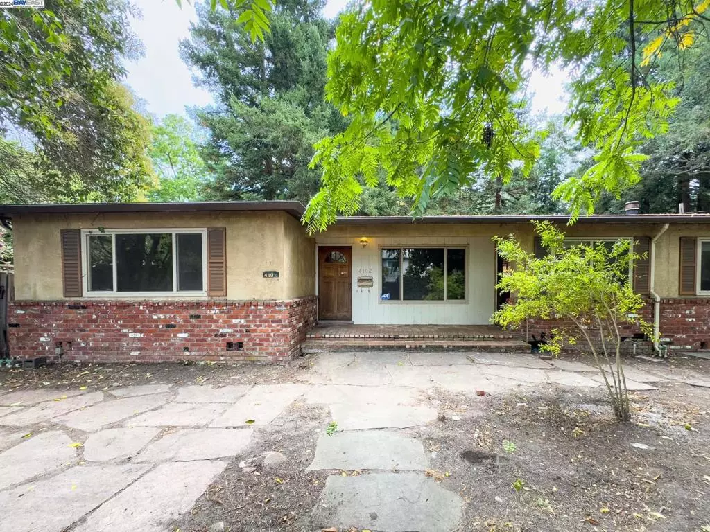 El Sobrante, CA 94803,4102 Garden Rd