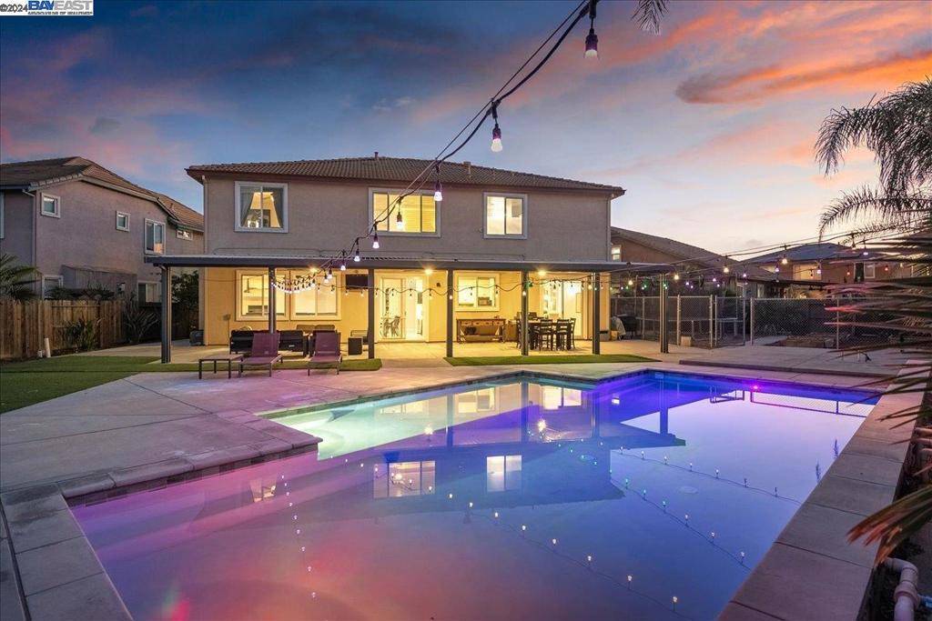 748 Wilde Ct,  Discovery Bay,  CA 94505