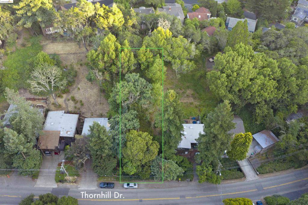 Oakland, CA 94603,0 Thornhill Dr