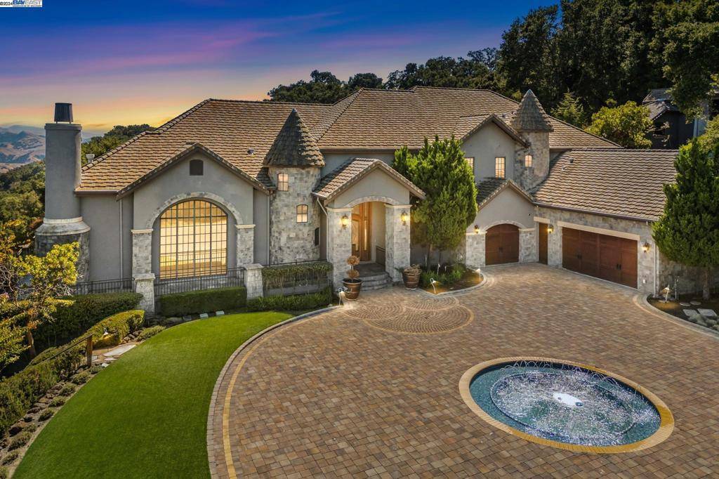 Pleasanton, CA 94566,109 Castlewood Drive