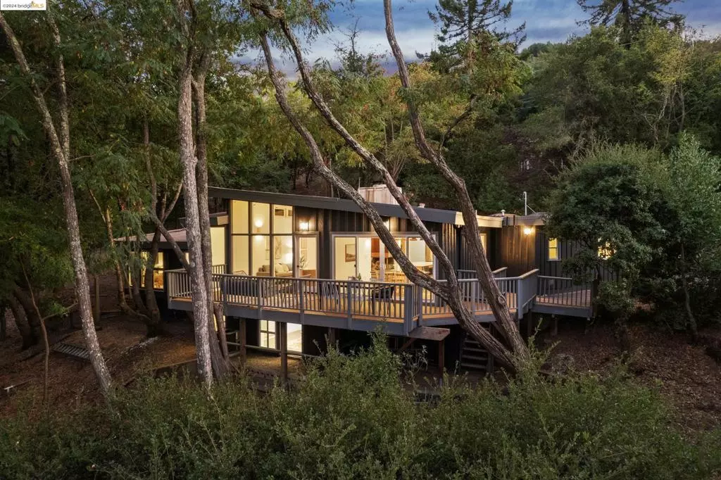 Orinda, CA 94563,18 Vista Del Orinda