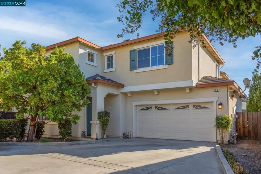 584 Del Mar Circle, Vacaville, CA 95688