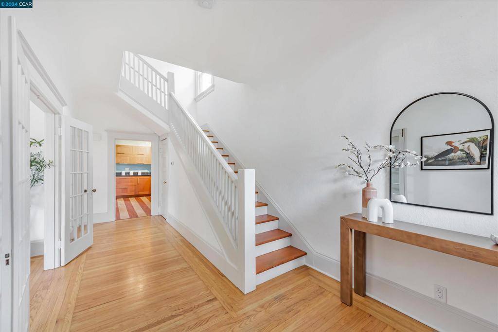 Oakland, CA 94608,827 34Th St