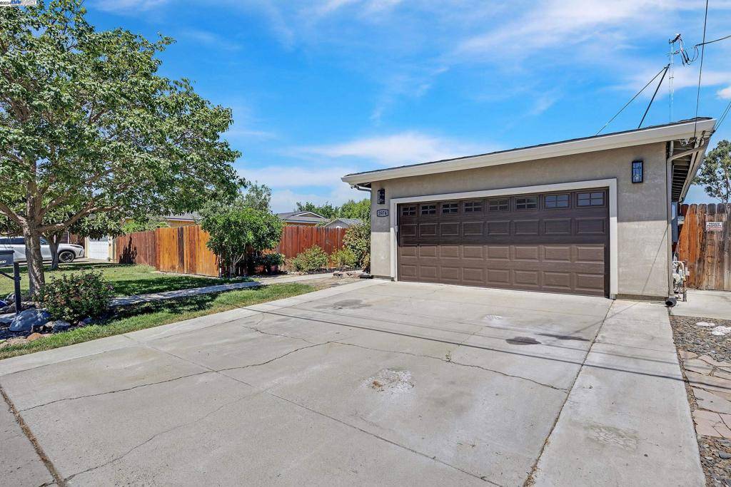 Livermore, CA 94550,3974 Duke Way