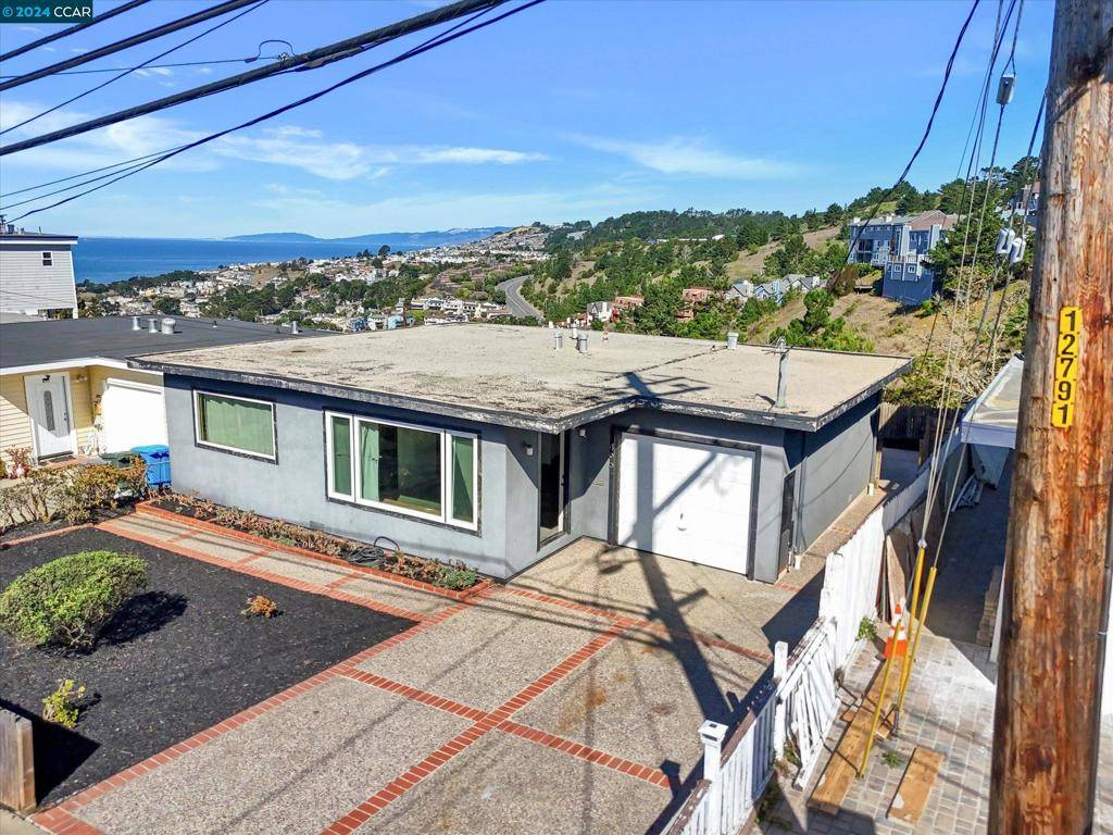 Pacifica, CA 94044,499 Manor Dr