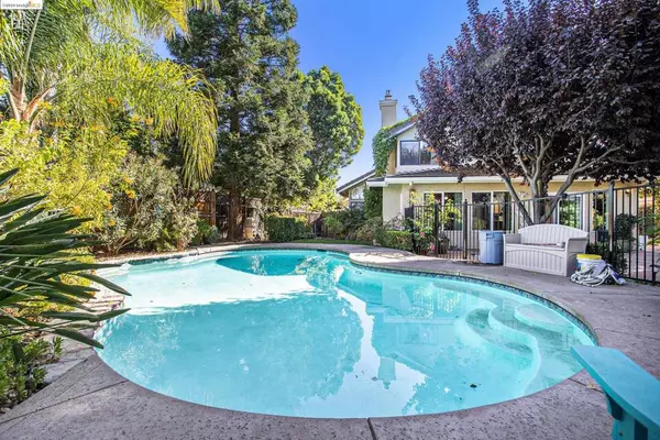 Antioch, CA 94531,4621 Shannondale Dr