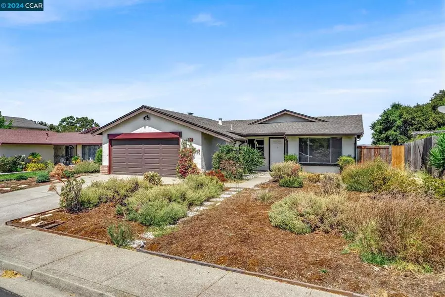 1081 Viewpoint Blvd, Rodeo, CA 94572