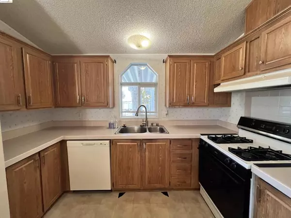 Isleton, CA 95641,16070 Harbor Dr