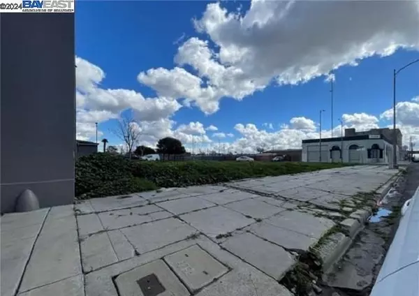 Stockton, CA 95202,909 E Main St.