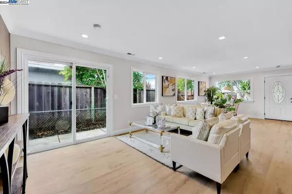 Newark, CA 94560,36731 Ruschin Dr