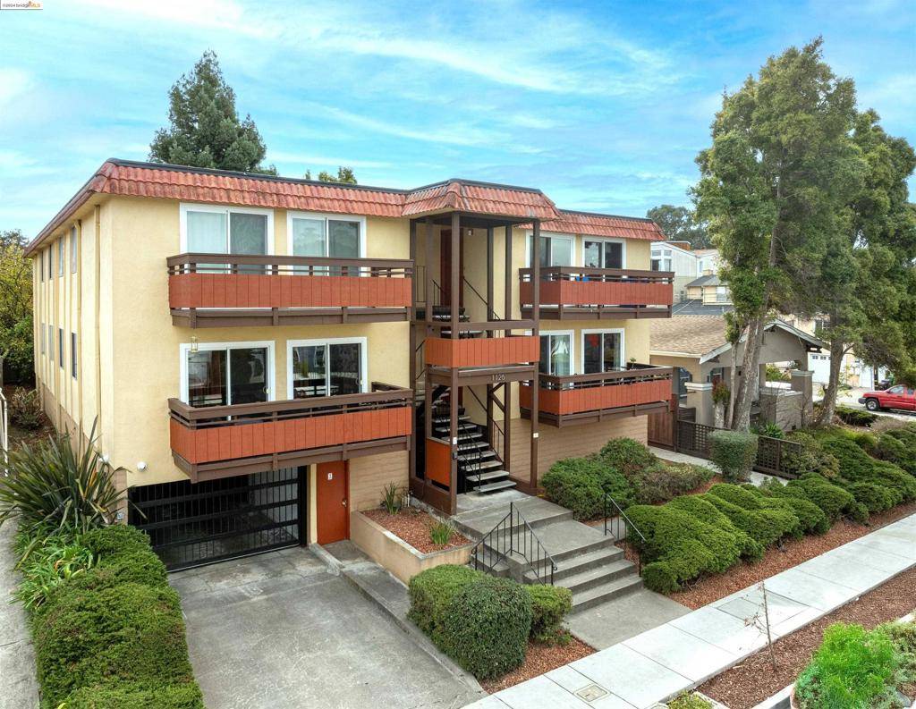 Albany, CA 94706,1126 Marin Ave