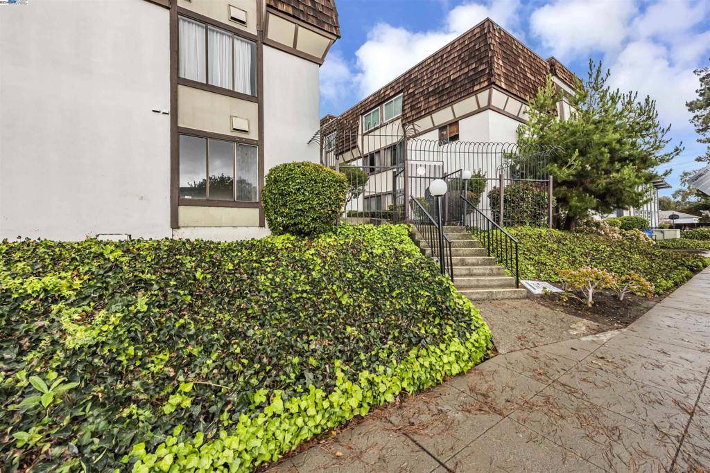 San Leandro, CA 94577,1550 Bancroft Ave #431