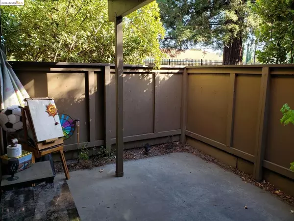 Sacramento, CA 95825,923 Fulton Ave #425