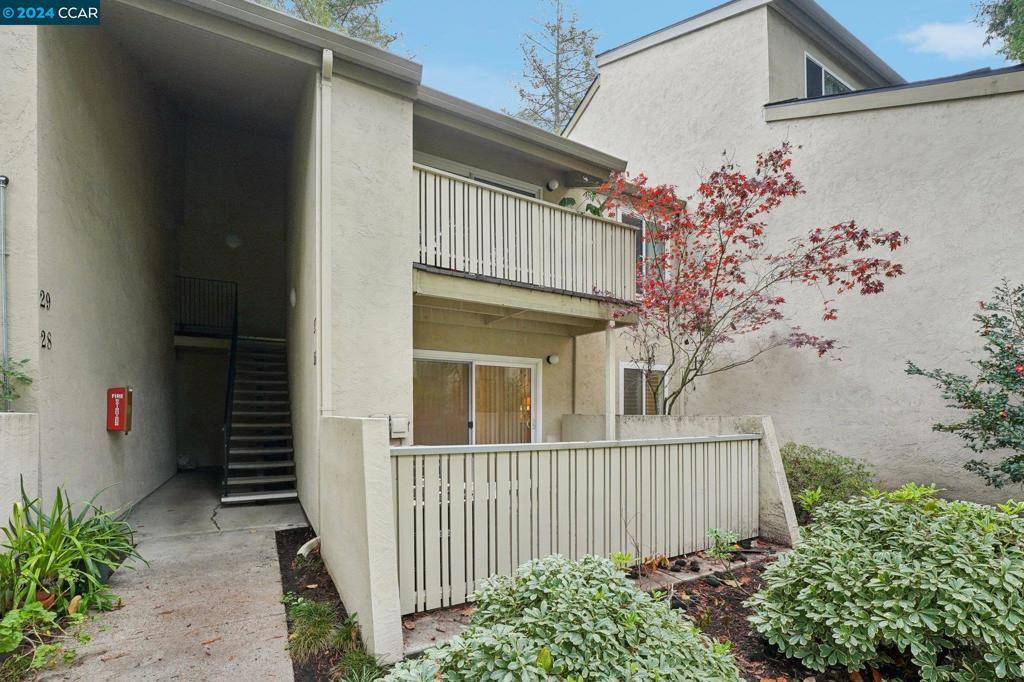Walnut Creek, CA 94597,2700 Oak Rd #26