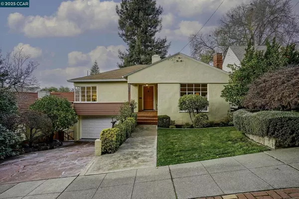 4247 DUNSMUIR, Oakland, CA 94619-1600