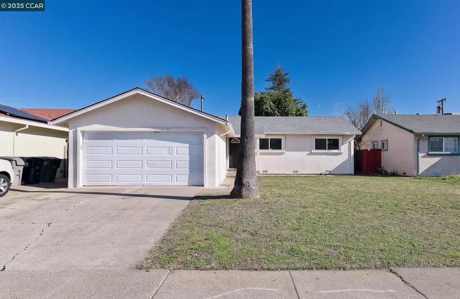 4526 Cedarwood Way, Sacramento, CA 95823