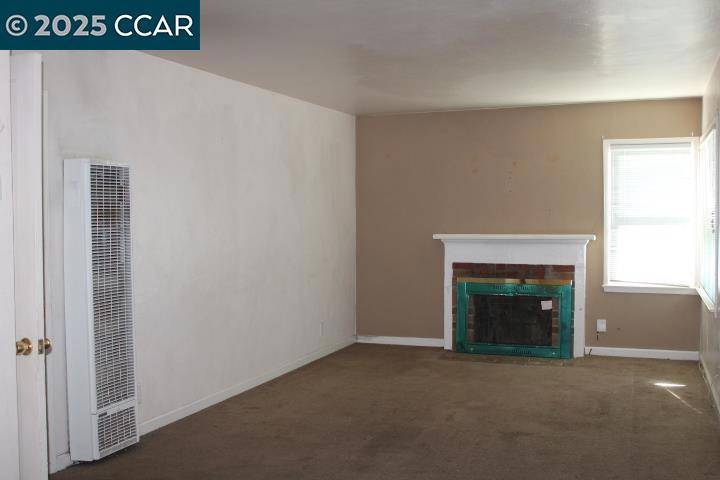 San Pablo, CA 94806,2420 Clare St