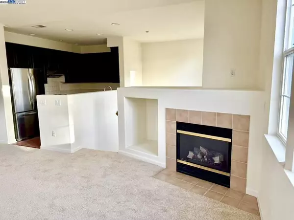 Union City, CA 94587,35496 Monterra Circle