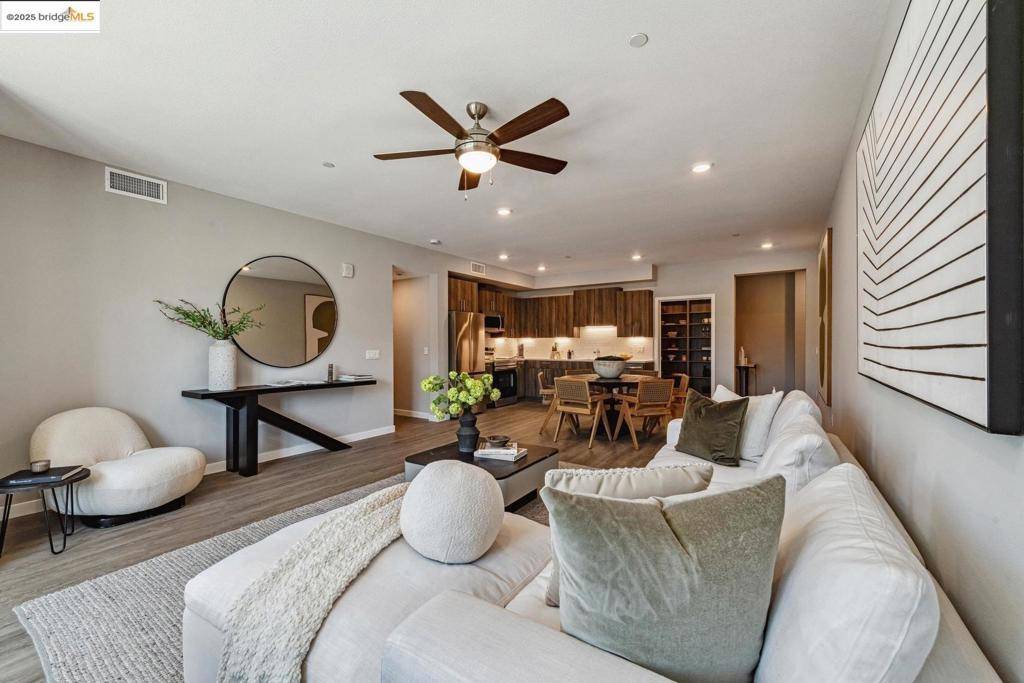 2400 Adeline ST #208, Oakland, CA 94607