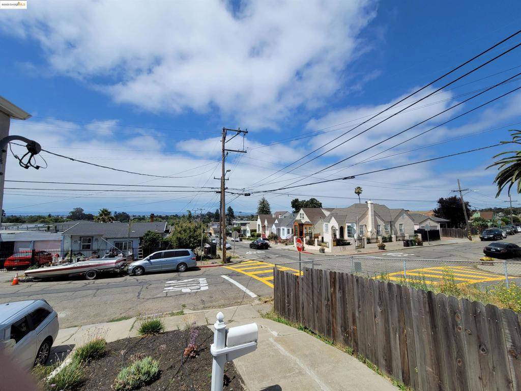 Oakland, CA 94605,7856 Ney Ave