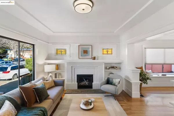 Berkeley, CA 94707,1620 Hopkins St