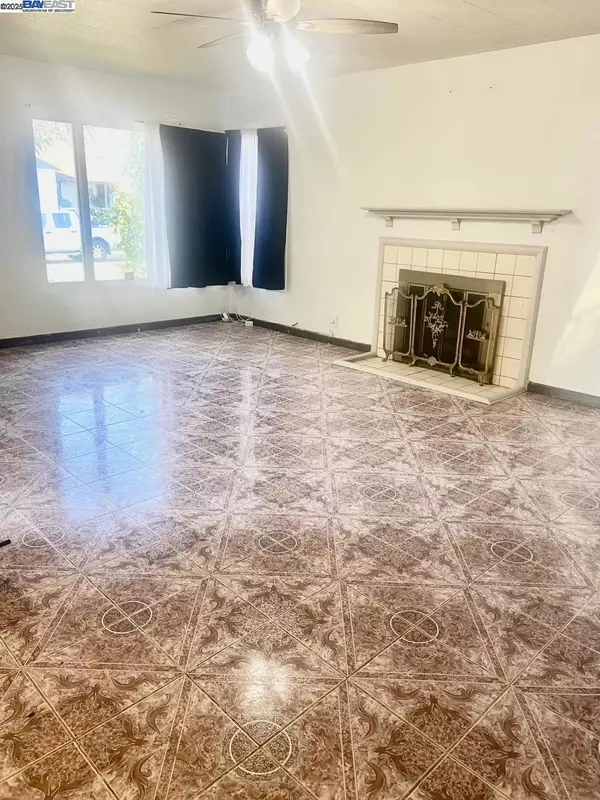 San Leandro, CA 94578,1724 143Rd Ave