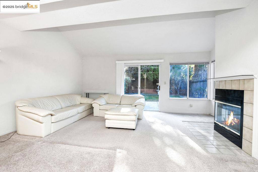 Pittsburg, CA 94565,207 Heron Dr
